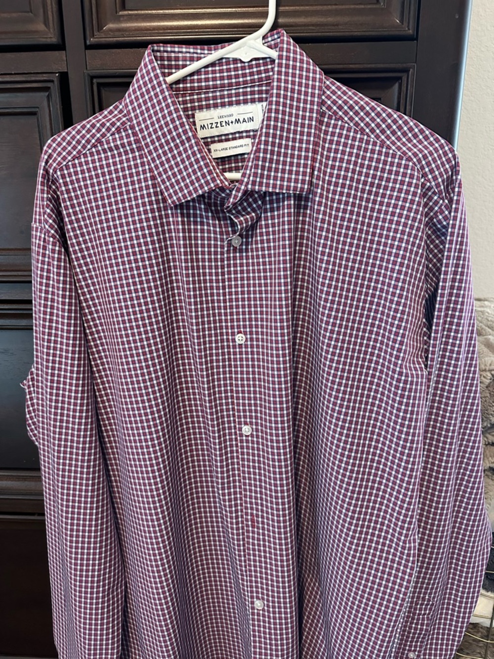 Mizzen+Main Men's Maroon and White Check Dress Shirt